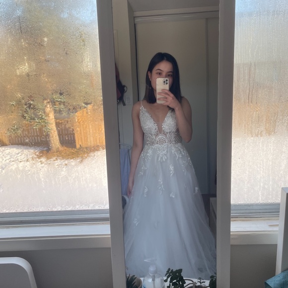 Wedding Prom Dress Gown - Picture 8 of 11